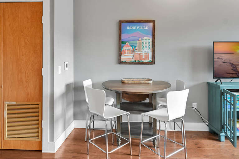 Copy of 45 Asheland Unit 307-106.jpg