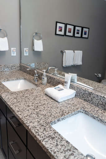 Copy of 45 Asheland Unit 307-309.jpg