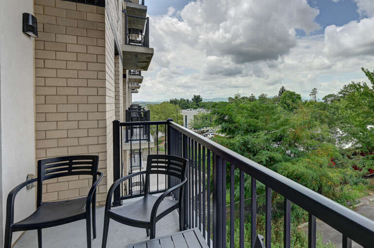 45 Asheland Unit 403-105.jpg