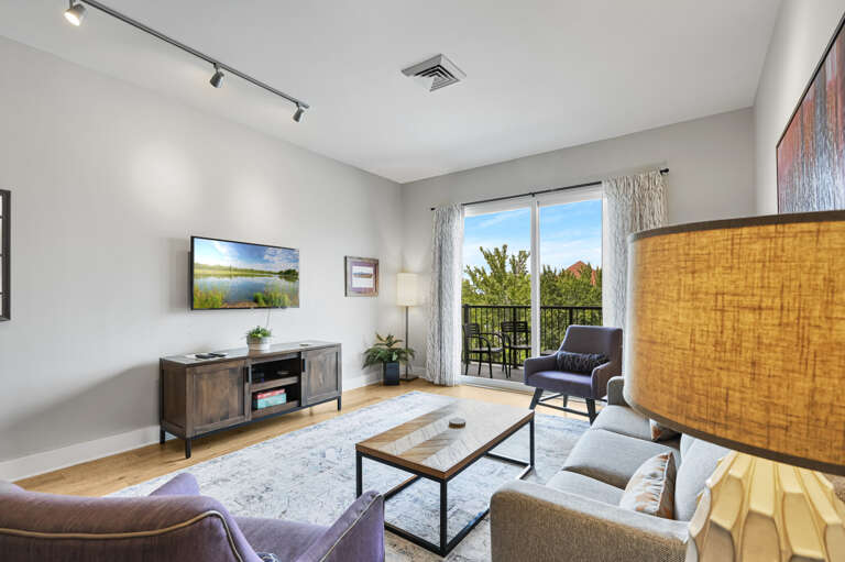 45 Asheland Unit 403-203.jpg