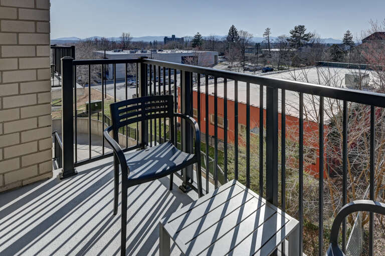 45 Asheland Unit 402-202.jpg