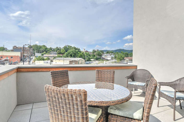 Comfortable outdoor dining and seating