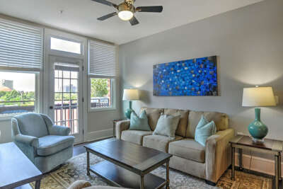 Charming Condo 3 in Historic King James Charming Condo 3 in Historic King James
