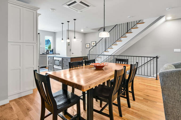 245 Short Coxe Unit 245-108.jpg