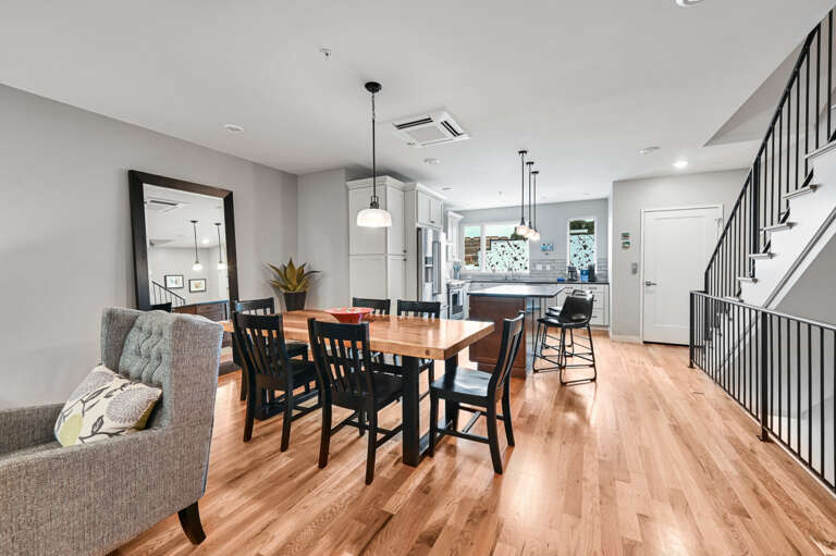 245 Short Coxe Unit 245-105.jpg