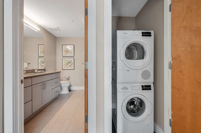 45 Ashland #405-116.jpg