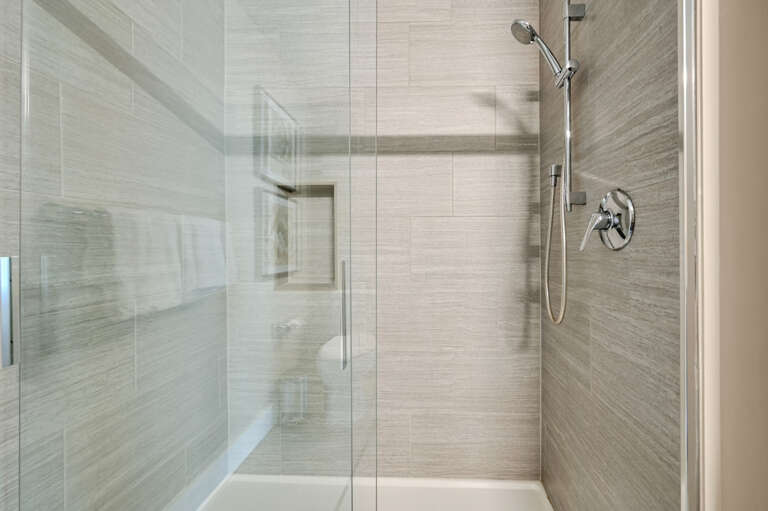 45 Ashland #405-110.jpg