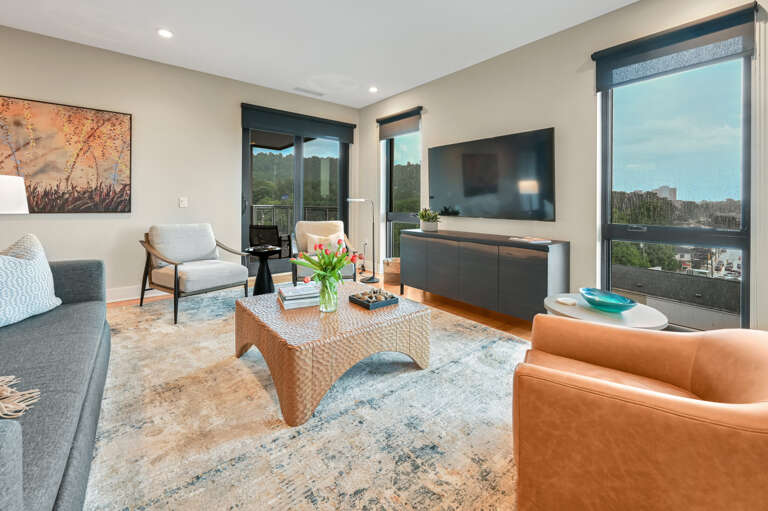 145 Biltmore Unit 400-106.jpg