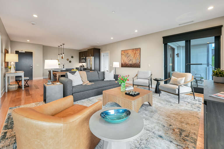 145 Biltmore Unit 400-107.jpg