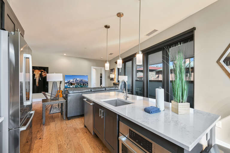 145 Biltmore Unit 205-8.jpg