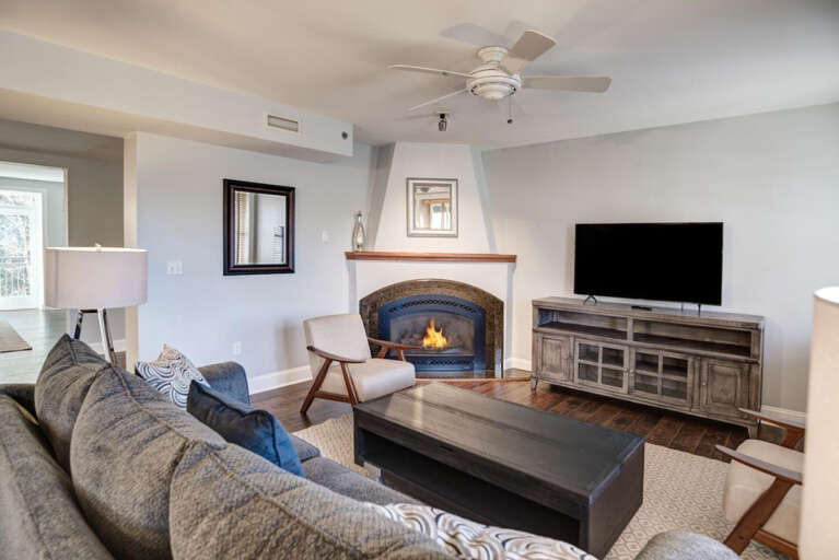 Historic Biltmore Area Renovated Condo Historic Biltmore Area Renovated Condo