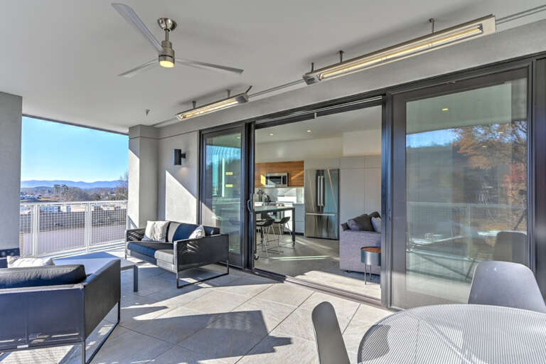 Luxury Condo, Downtown Asheville with Heated Balcony Luxury Condo, Downtown Asheville with Heated Balcony