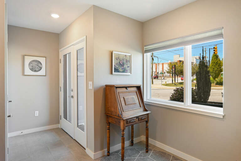 98 Southside Ave-1.jpg