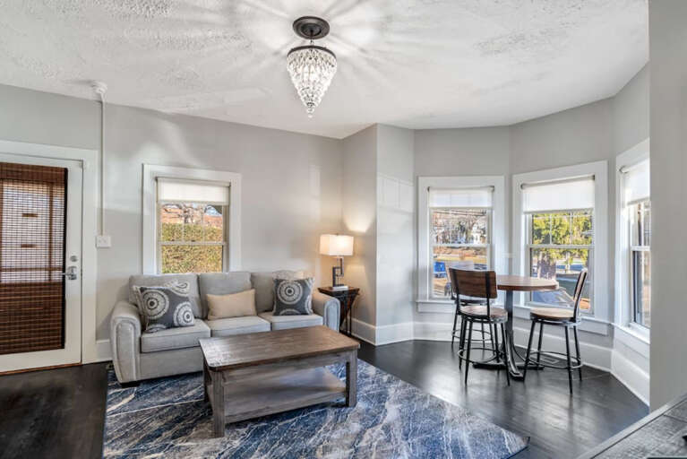 Bay Window Beauty Bay Window Beauty