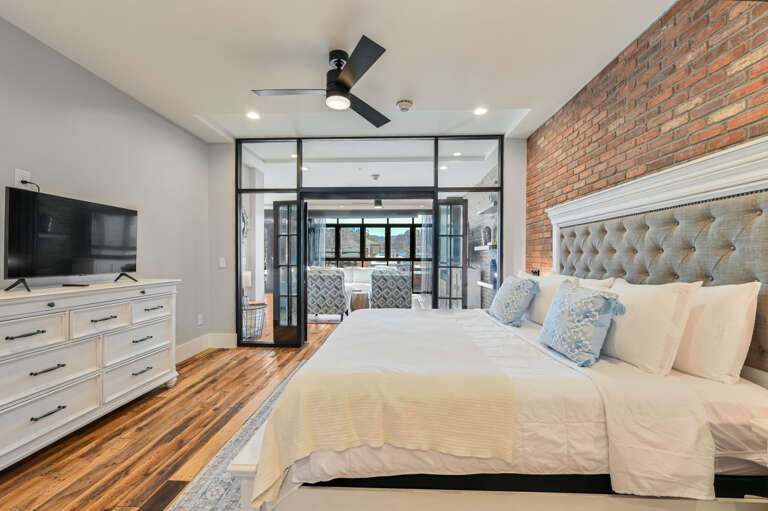 17 N Market #303-104.jpg