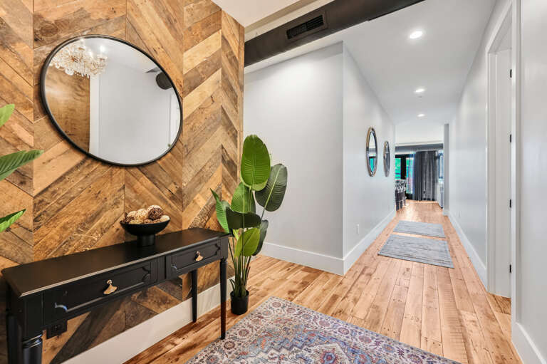 17 N Market #303-101.jpg