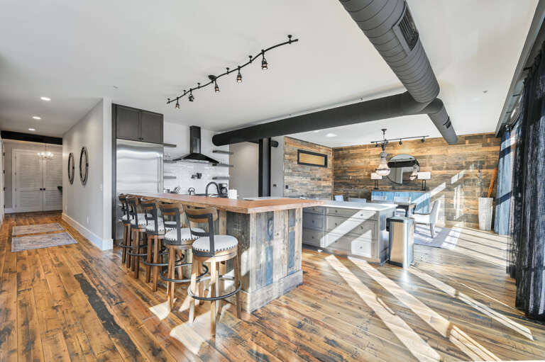 17 N Market #303-114.jpg