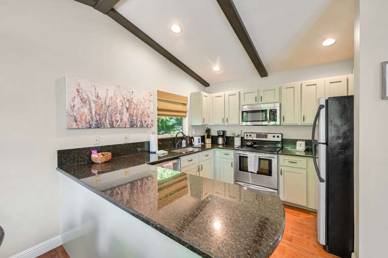 274 Ridge Rd Interior-101.jpg