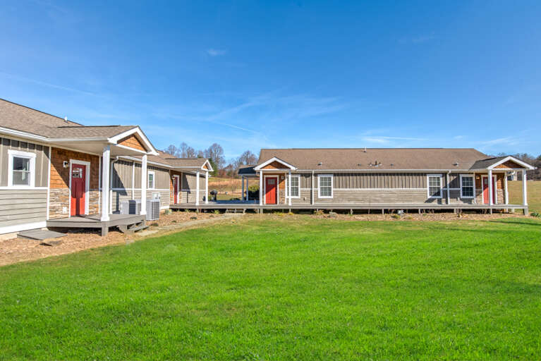 Exterior Joe Jenkins-107.jpg