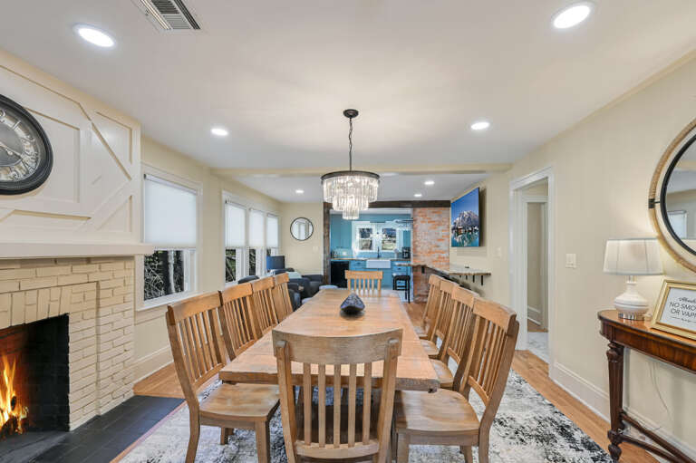 191 Merrimon Ave - Interior-141.jpg