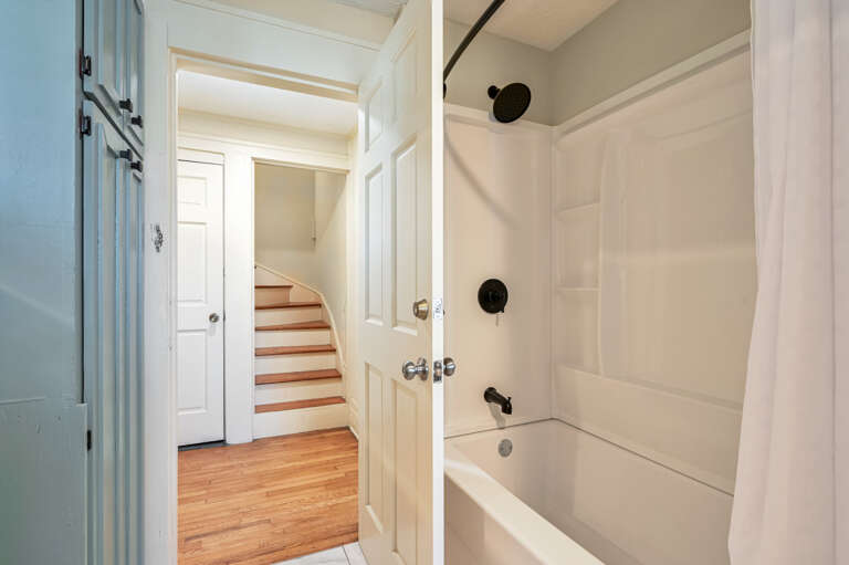 191 Merrimon Ave - Interior-126.jpg