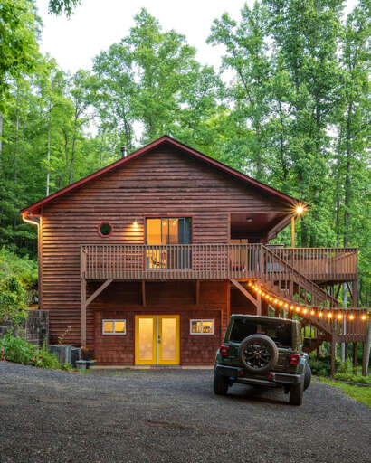 Perfect Luxe Retreat w/ Hot Tub Perfect Luxe Retreat w/ Hot Tub