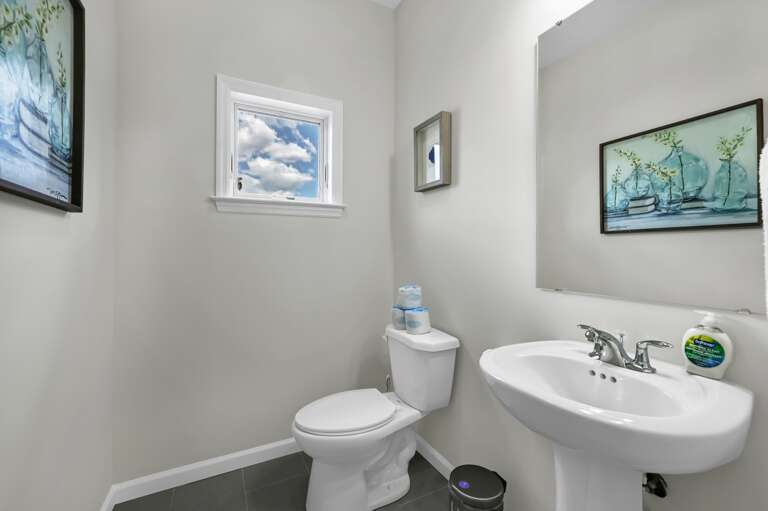3 Lee Garden Ln Unit 106-110.jpg