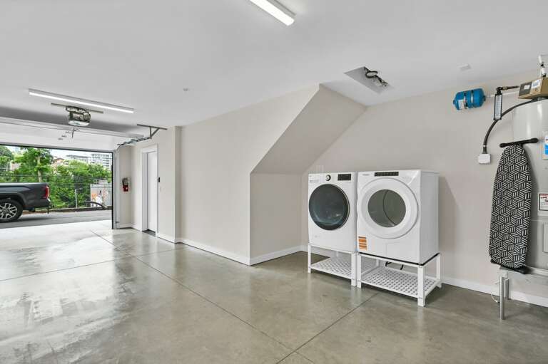 3 Lee Garden Ln Unit 106-103.jpg