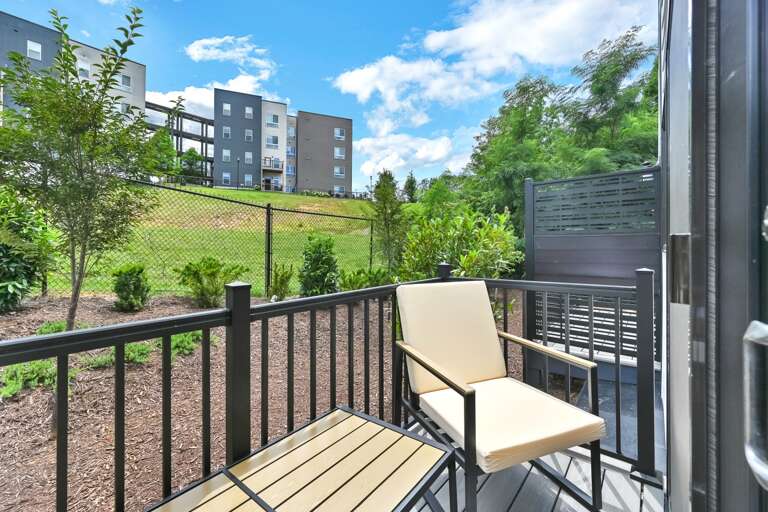 3 Lee Garden Ln Unit 106-123 (1).jpg