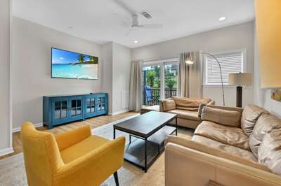 3 Lee Garden Ln Unit 105-107.jpg