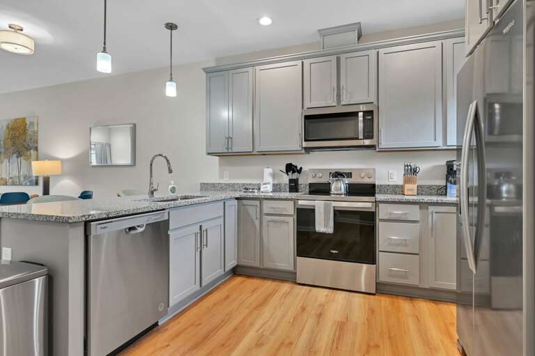 3 Lee Garden Ln Unit 105-113.jpg