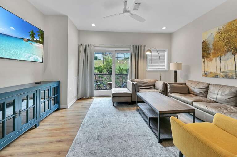 3 Lee Garden Ln Unit 105-105.jpg