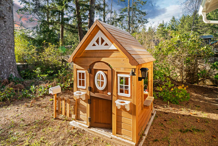 Childrens Playhouse Childrens Playhouse