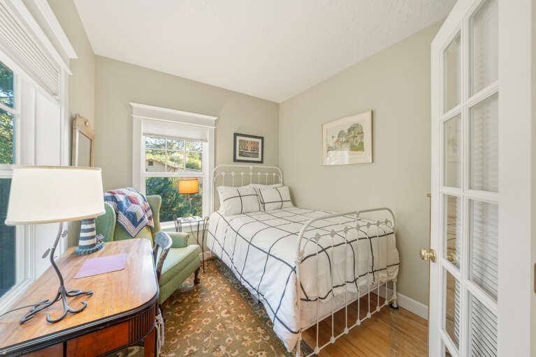 Downstairs 4th bedroom with double bed