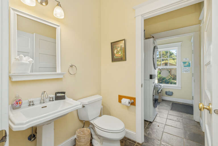 1/2 bath off of kitchen and laundry room