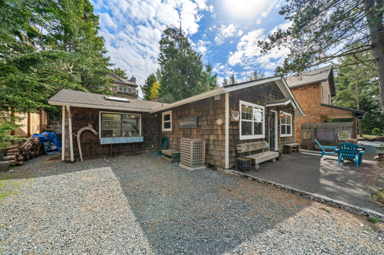 Street View-Universal EV Charger available. 