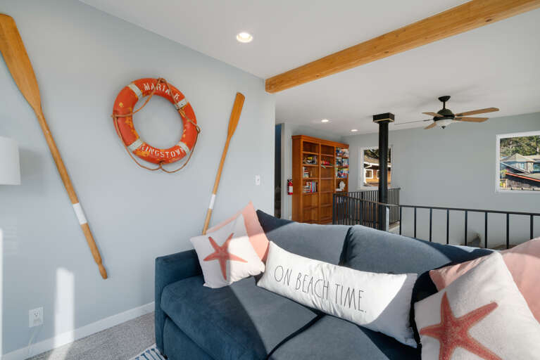 Reading nook with Ocean view