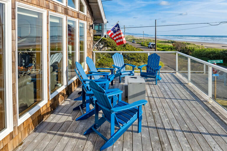Outdoor firepit and New hot tub, with fenced in hard, and upper deck has wind protected deck with fire table and out door seating