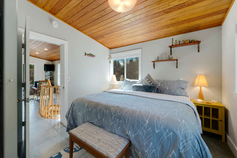 Master bedroom with King bed with attached bath with walk in shower.  Master bedroom with King bed with attached bath with walk in shower.