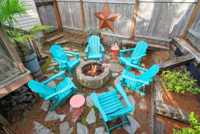 Outdoor firepit perfect for smores