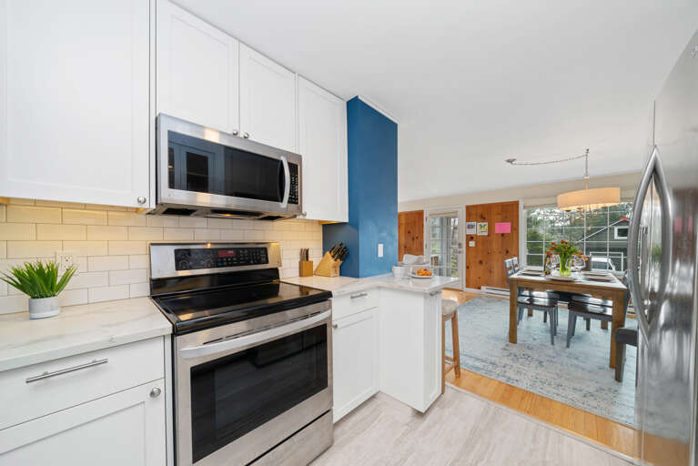 Newly updated kitchen with all new appliances  Newly updated kitchen with all new appliances
