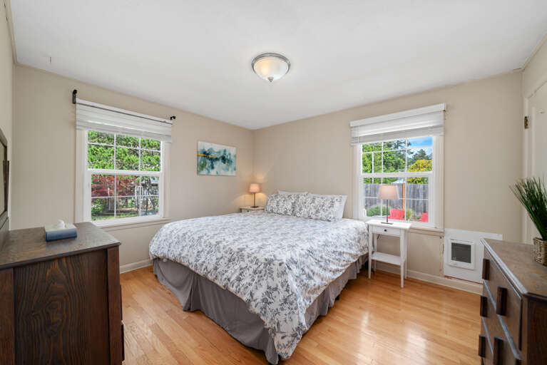 Downstairs King bedroom Downstairs King bedroom