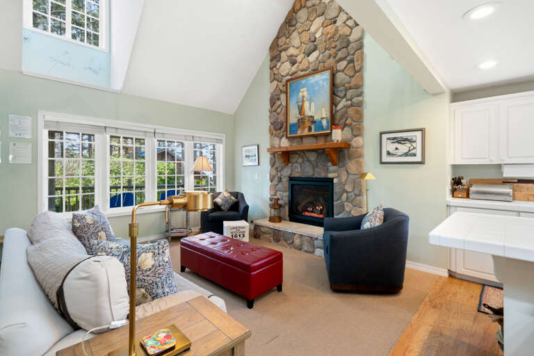 Living room with gas fireplace