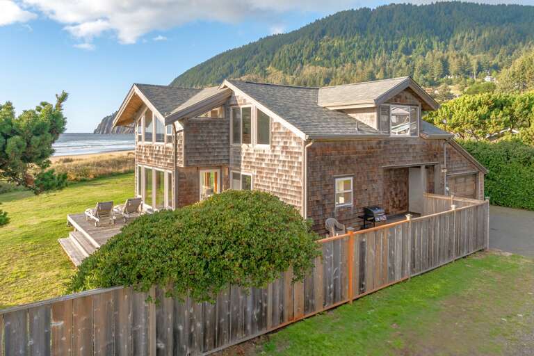 Oceanfront street view