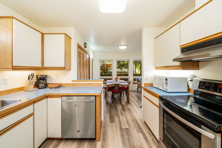 Fully equipped Kitchen  Fully equipped Kitchen