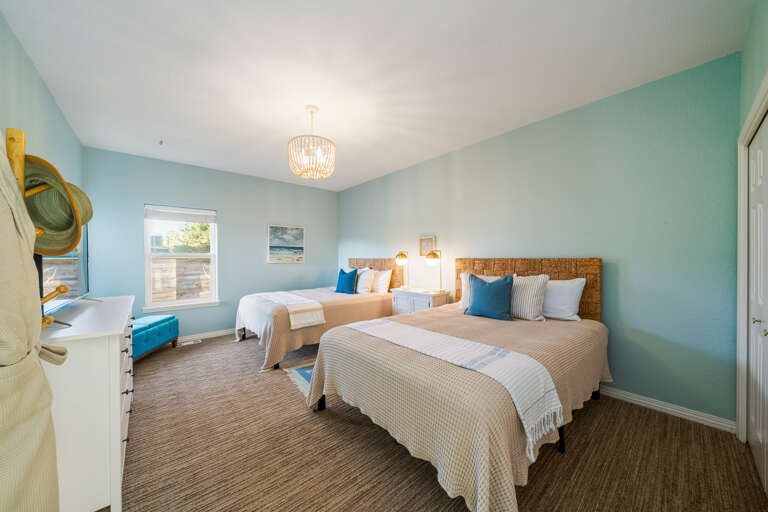 Lower level 2 queen bedroom with Streaming TV 