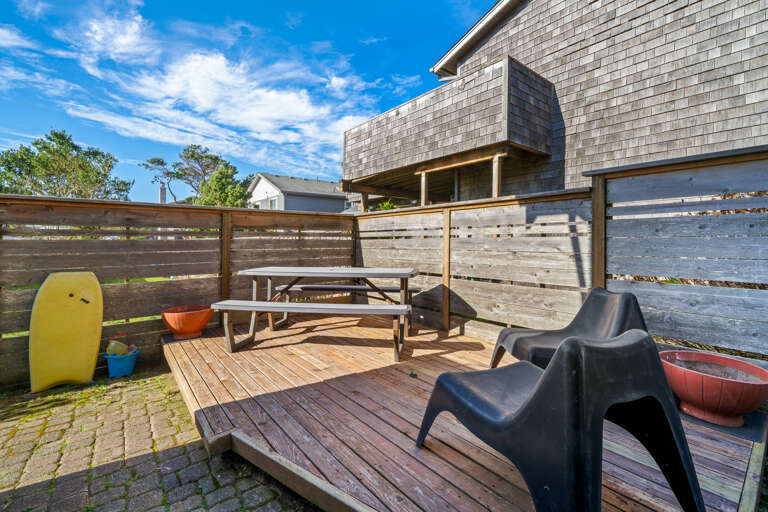 Backyard dining area, 