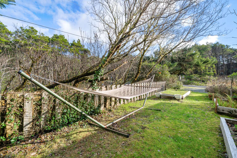 Yard Hammock for relaxing