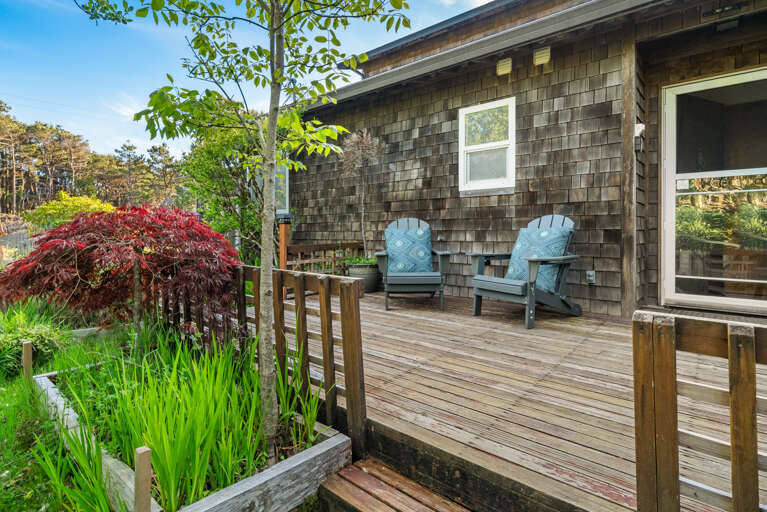 Lounging chairs on the front deck for relaxing