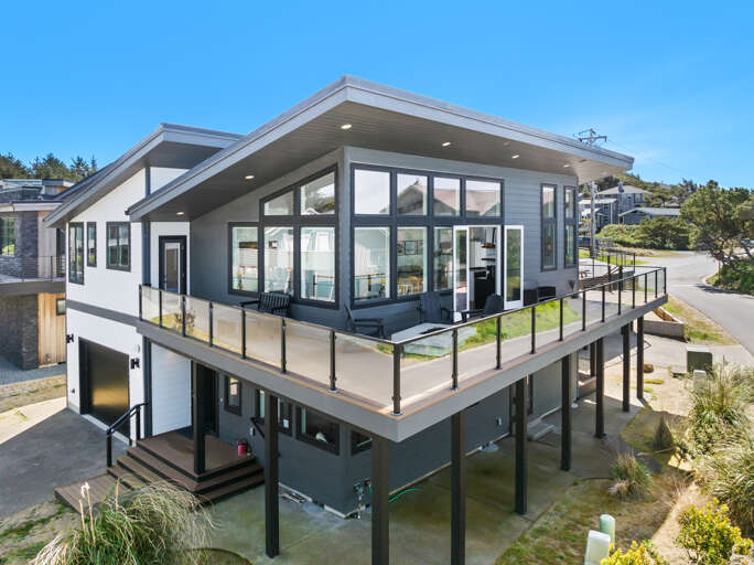 Manzanita Home Rental